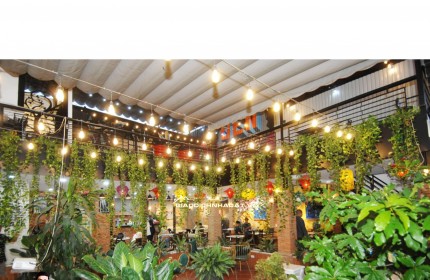 Nhà nguyên căn mặt tiền Phạm Văn Đồng, 290m2, 30tr